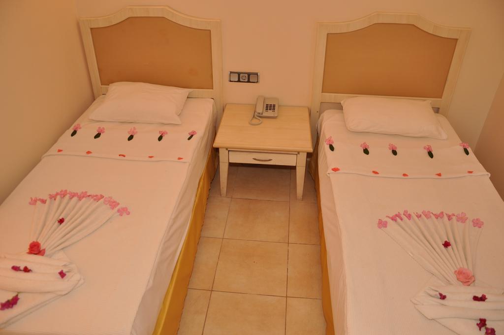 Club Dena Aparthotel Marmaris Bilik gambar