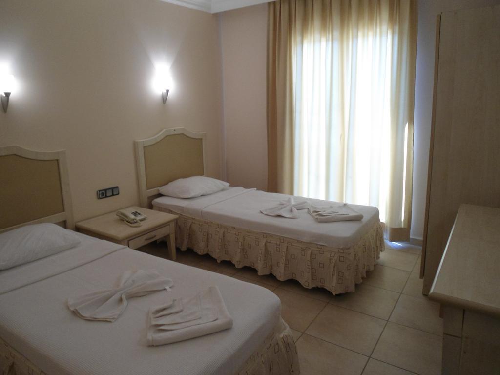 Club Dena Aparthotel Marmaris Bilik gambar